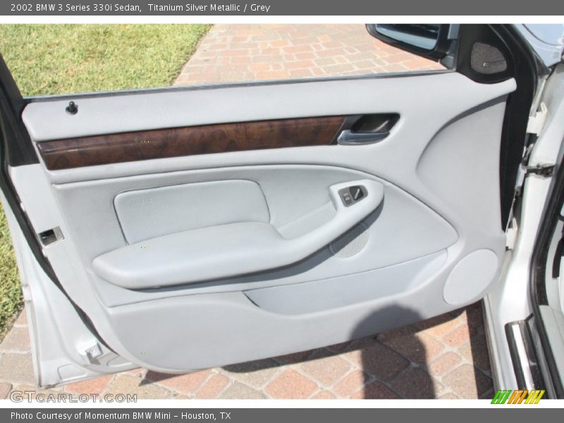 Titanium Silver Metallic / Grey 2002 BMW 3 Series 330i Sedan