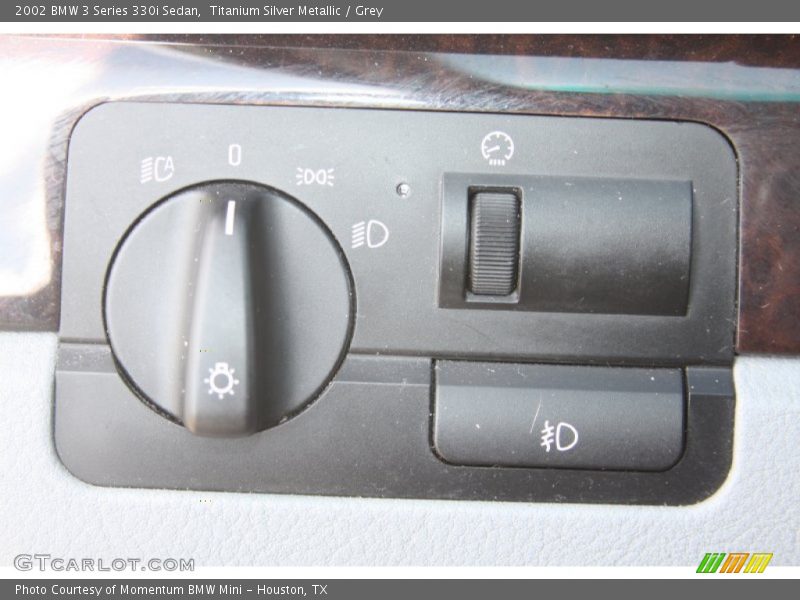 Titanium Silver Metallic / Grey 2002 BMW 3 Series 330i Sedan