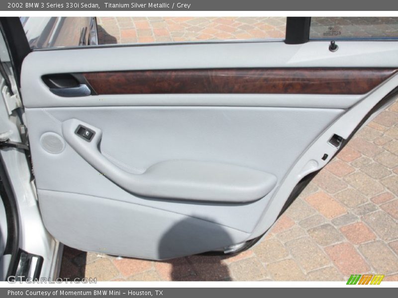 Titanium Silver Metallic / Grey 2002 BMW 3 Series 330i Sedan