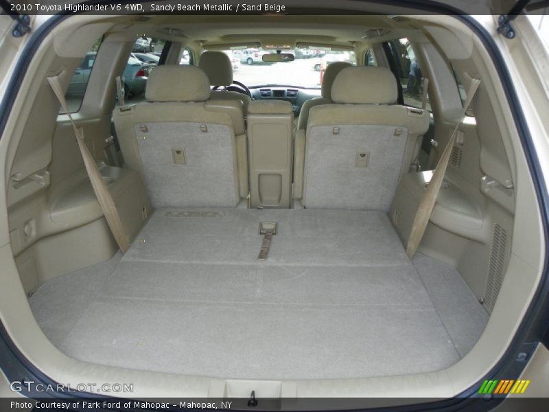 Sandy Beach Metallic / Sand Beige 2010 Toyota Highlander V6 4WD