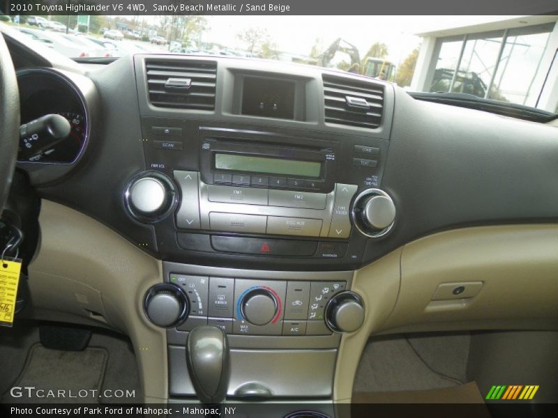 Sandy Beach Metallic / Sand Beige 2010 Toyota Highlander V6 4WD