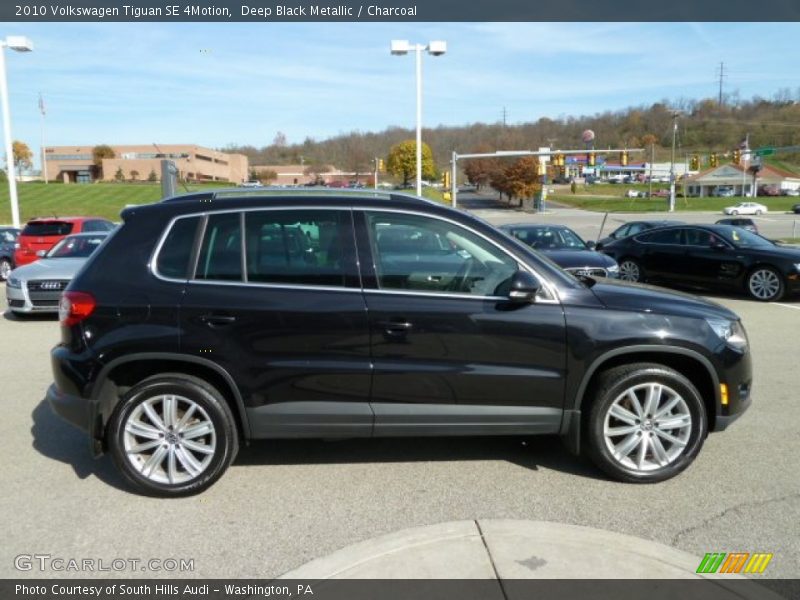 Deep Black Metallic / Charcoal 2010 Volkswagen Tiguan SE 4Motion