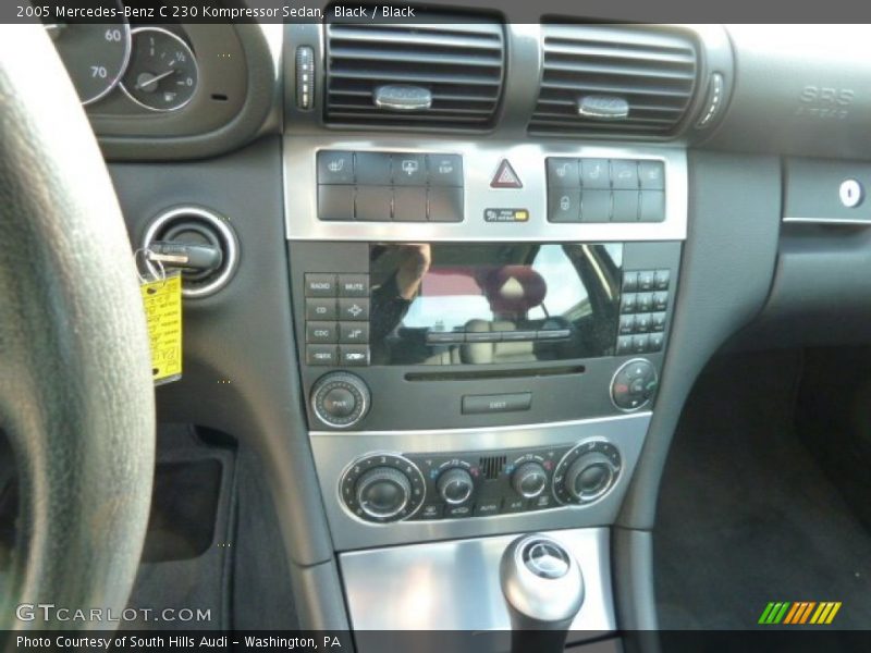 Black / Black 2005 Mercedes-Benz C 230 Kompressor Sedan