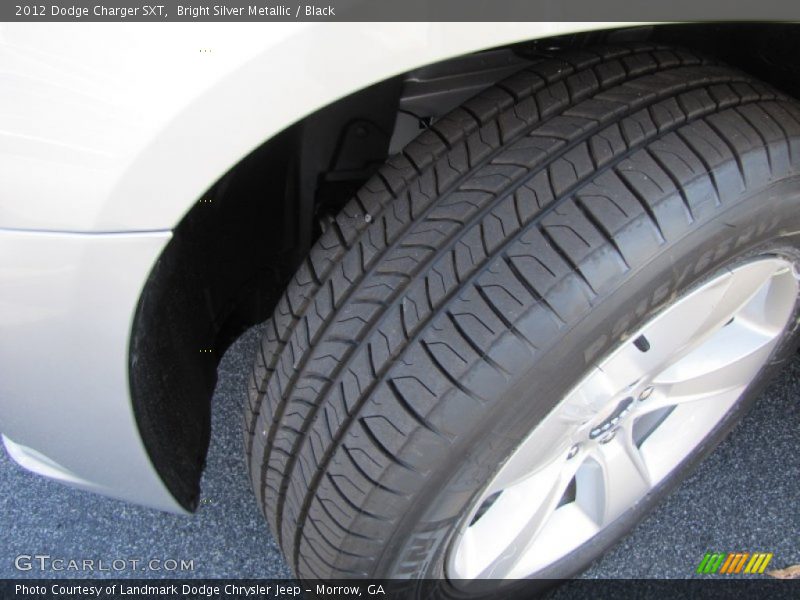 Bright Silver Metallic / Black 2012 Dodge Charger SXT