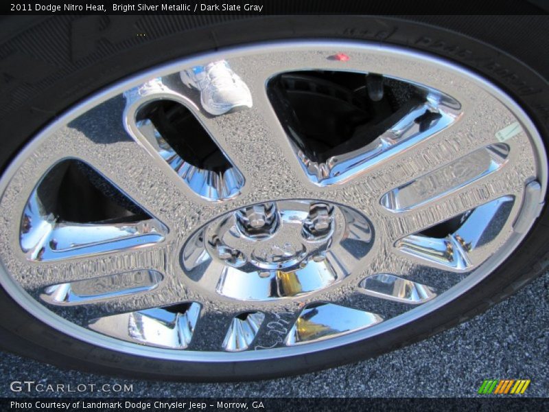 Bright Silver Metallic / Dark Slate Gray 2011 Dodge Nitro Heat
