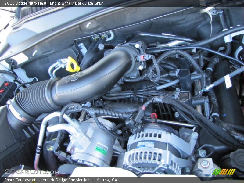 Bright White / Dark Slate Gray 2011 Dodge Nitro Heat