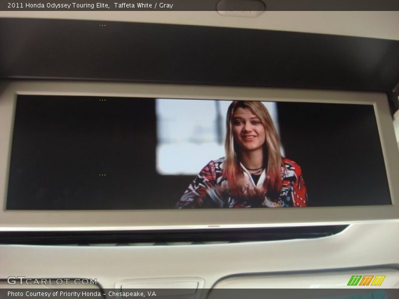 Taffeta White / Gray 2011 Honda Odyssey Touring Elite