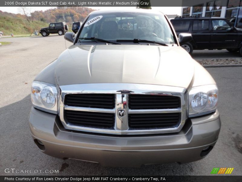 Light Khaki Metallic / Medium Slate Gray 2006 Dodge Dakota SLT Quad Cab 4x4