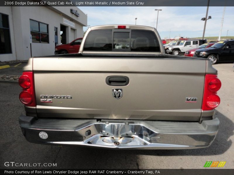 Light Khaki Metallic / Medium Slate Gray 2006 Dodge Dakota SLT Quad Cab 4x4