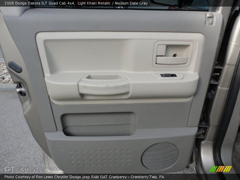 Light Khaki Metallic / Medium Slate Gray 2006 Dodge Dakota SLT Quad Cab 4x4