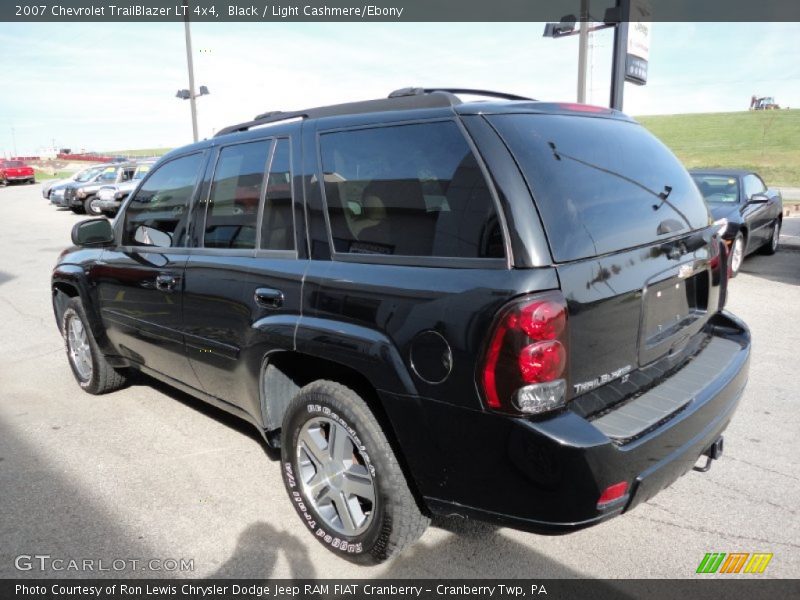 Black / Light Cashmere/Ebony 2007 Chevrolet TrailBlazer LT 4x4
