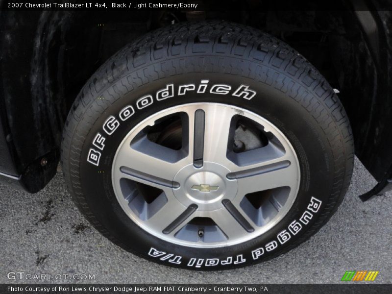 Black / Light Cashmere/Ebony 2007 Chevrolet TrailBlazer LT 4x4