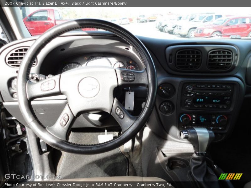 Black / Light Cashmere/Ebony 2007 Chevrolet TrailBlazer LT 4x4