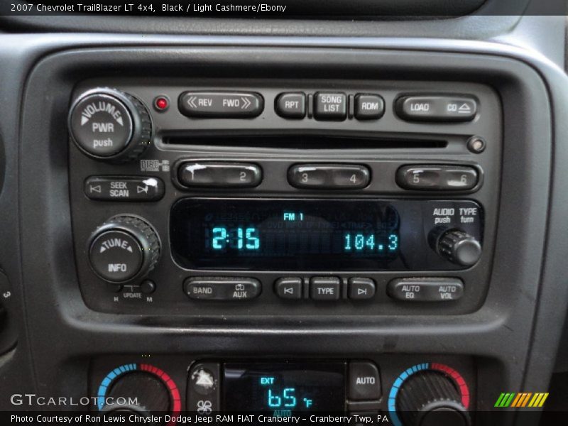 Black / Light Cashmere/Ebony 2007 Chevrolet TrailBlazer LT 4x4