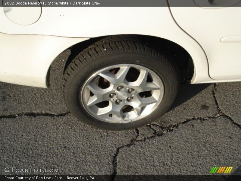 Stone White / Dark Slate Gray 2002 Dodge Neon SXT