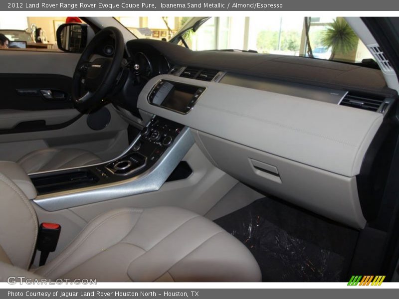 Dashboard of 2012 Range Rover Evoque Coupe Pure