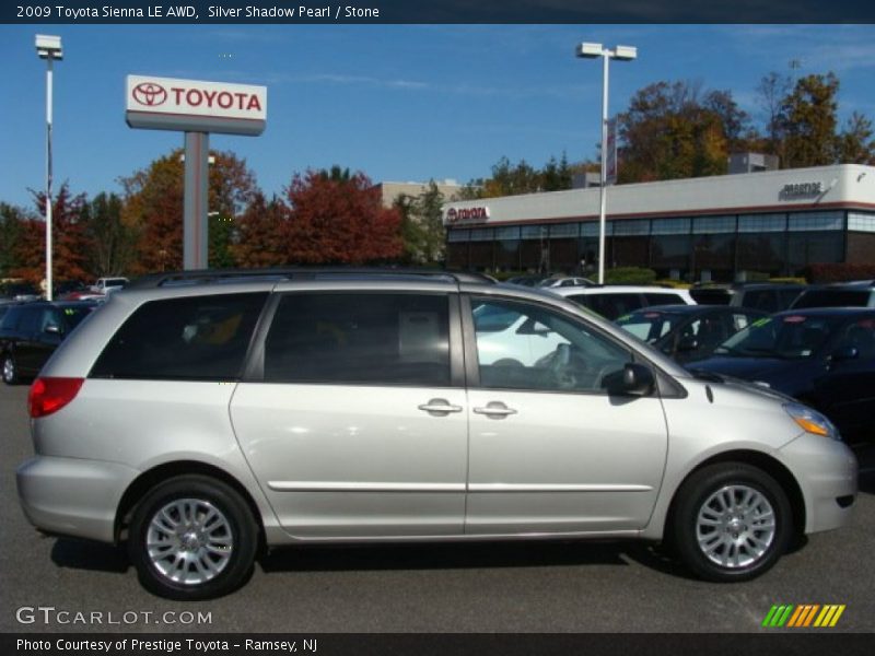 Silver Shadow Pearl / Stone 2009 Toyota Sienna LE AWD