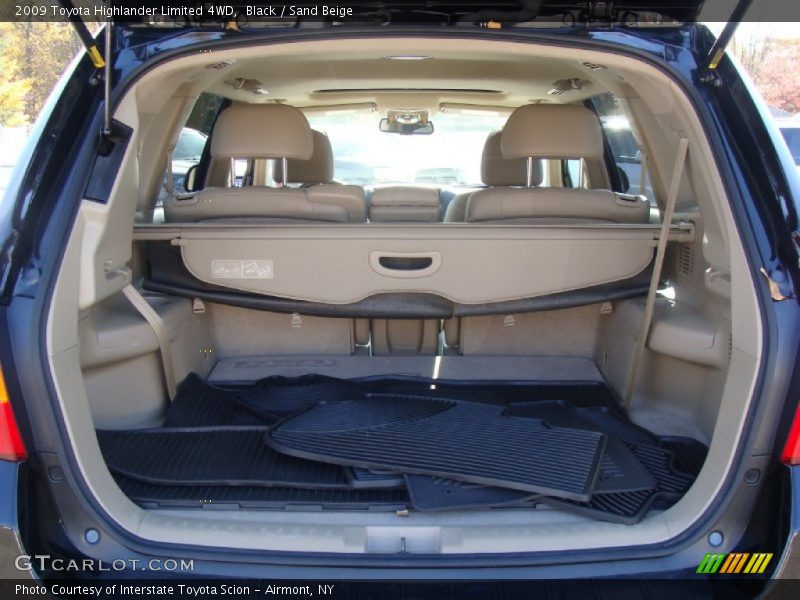 Black / Sand Beige 2009 Toyota Highlander Limited 4WD
