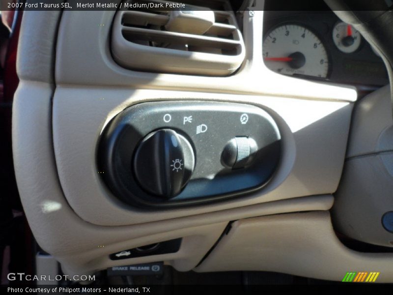 Merlot Metallic / Medium/Dark Pebble 2007 Ford Taurus SEL