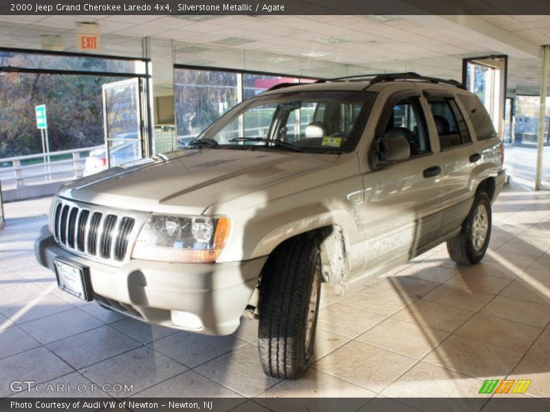 Silverstone Metallic / Agate 2000 Jeep Grand Cherokee Laredo 4x4
