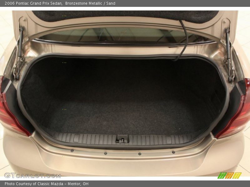 Bronzestone Metallic / Sand 2006 Pontiac Grand Prix Sedan