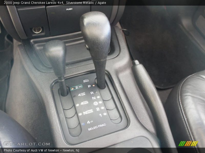 Silverstone Metallic / Agate 2000 Jeep Grand Cherokee Laredo 4x4