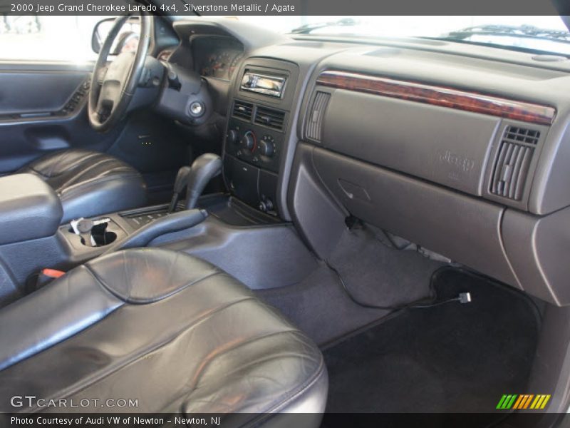 Silverstone Metallic / Agate 2000 Jeep Grand Cherokee Laredo 4x4