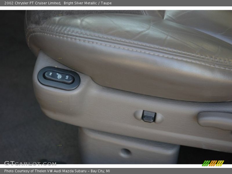 Bright Silver Metallic / Taupe 2002 Chrysler PT Cruiser Limited