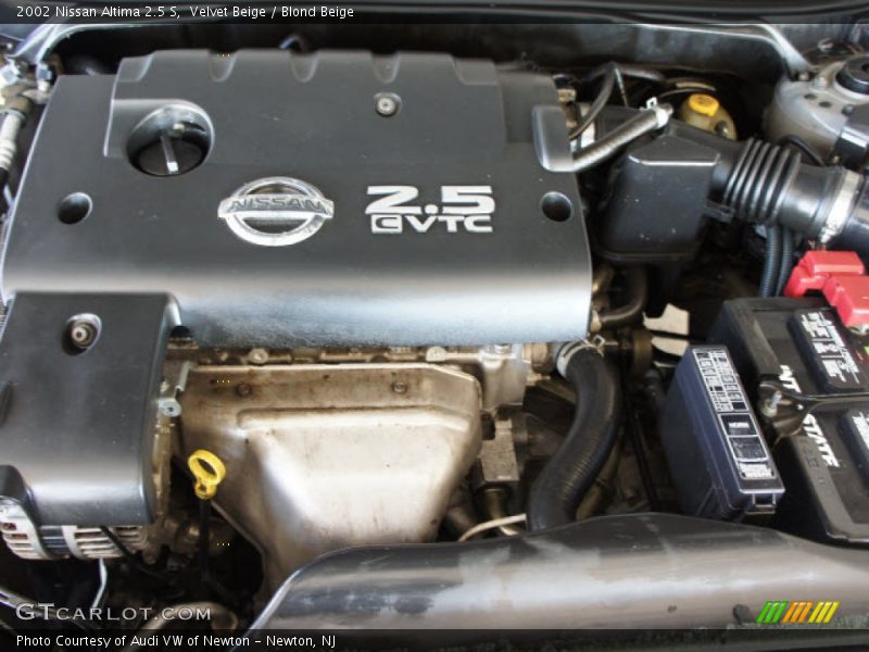 Velvet Beige / Blond Beige 2002 Nissan Altima 2.5 S