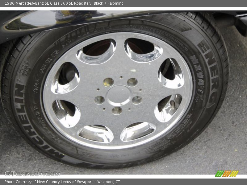  1986 SL Class 560 SL Roadster Wheel