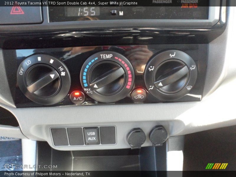 Controls of 2012 Tacoma V6 TRD Sport Double Cab 4x4