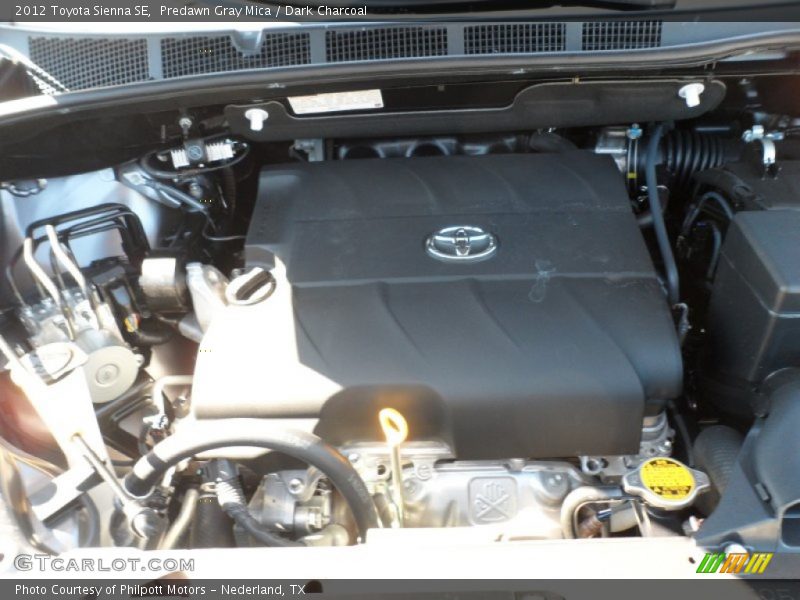 Predawn Gray Mica / Dark Charcoal 2012 Toyota Sienna SE