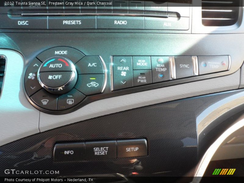 Controls of 2012 Sienna SE