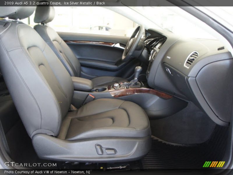  2009 A5 3.2 quattro Coupe Black Interior