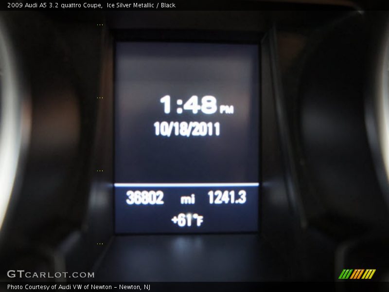 Ice Silver Metallic / Black 2009 Audi A5 3.2 quattro Coupe