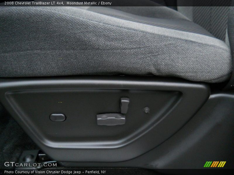 Moondust Metallic / Ebony 2008 Chevrolet TrailBlazer LT 4x4