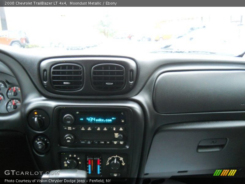Moondust Metallic / Ebony 2008 Chevrolet TrailBlazer LT 4x4
