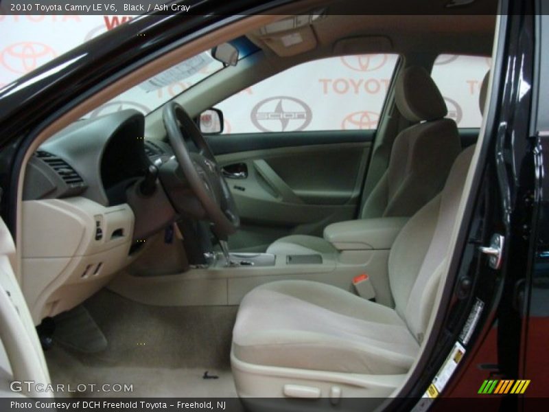 Black / Ash Gray 2010 Toyota Camry LE V6