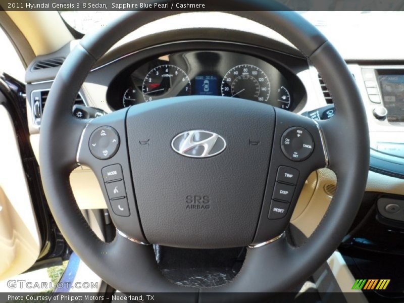  2011 Genesis 3.8 Sedan Steering Wheel