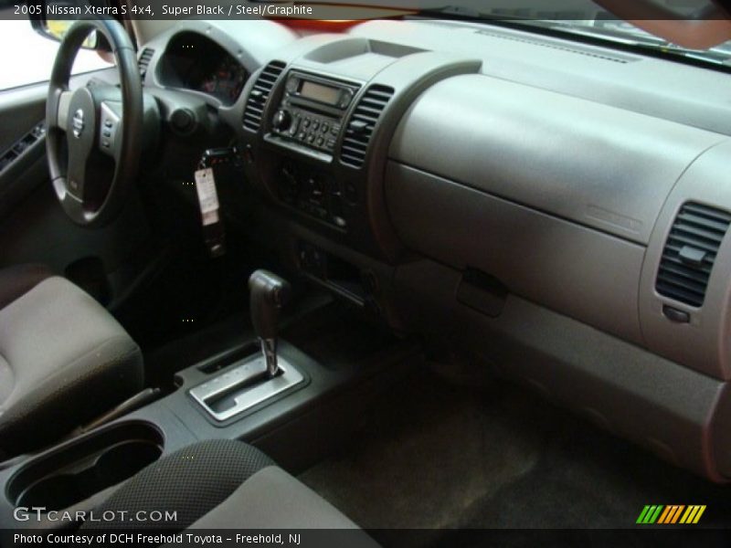 Super Black / Steel/Graphite 2005 Nissan Xterra S 4x4