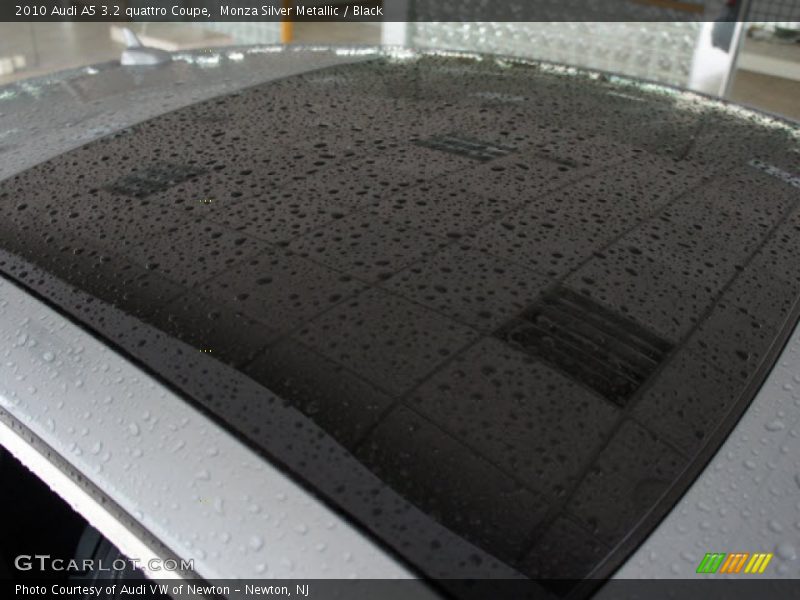 Sunroof of 2010 A5 3.2 quattro Coupe