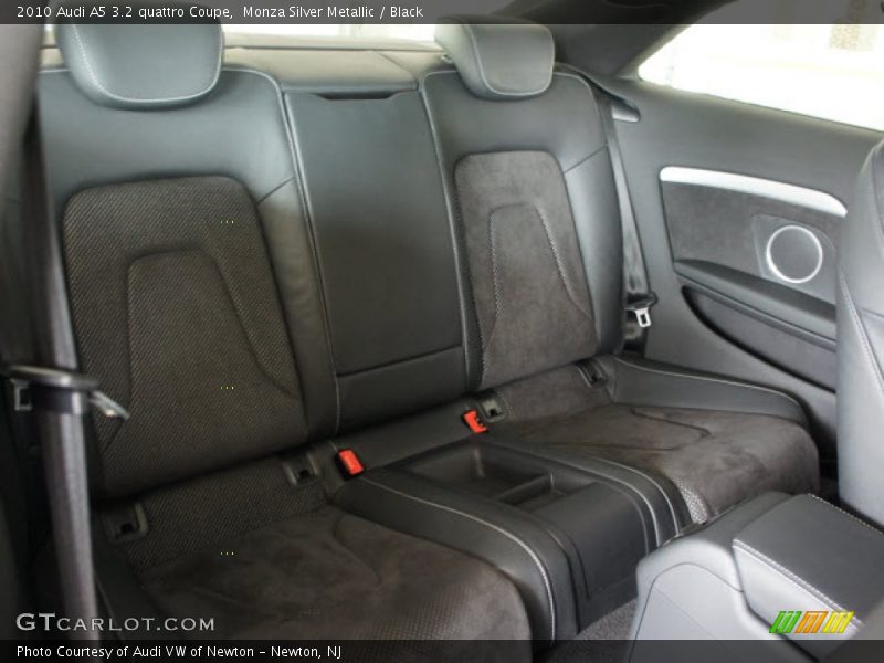  2010 A5 3.2 quattro Coupe Black Interior