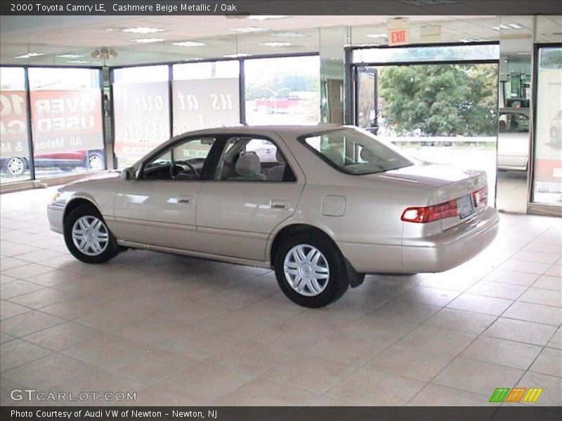 Cashmere Beige Metallic / Oak 2000 Toyota Camry LE