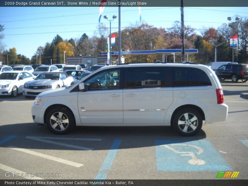 Stone White / Medium Slate Gray/Light Shale 2009 Dodge Grand Caravan SXT