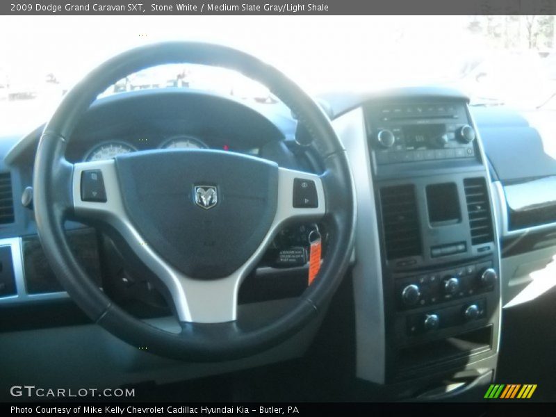 Stone White / Medium Slate Gray/Light Shale 2009 Dodge Grand Caravan SXT