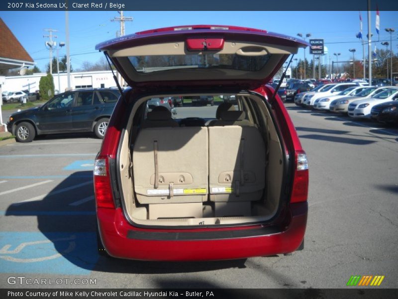 Claret Red / Beige 2007 Kia Sedona LX