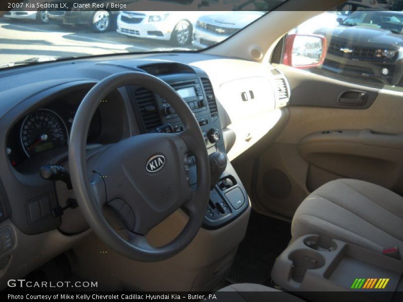 Claret Red / Beige 2007 Kia Sedona LX