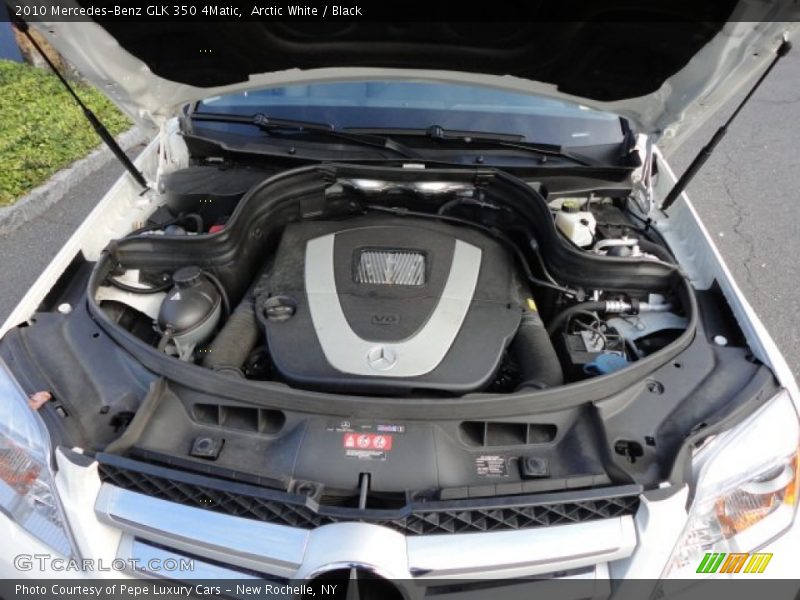 Arctic White / Black 2010 Mercedes-Benz GLK 350 4Matic