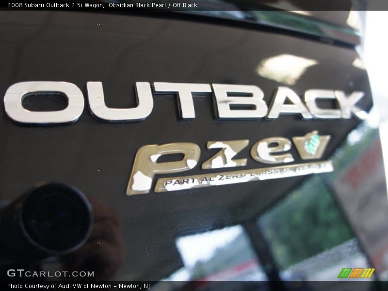 Obsidian Black Pearl / Off Black 2008 Subaru Outback 2.5i Wagon