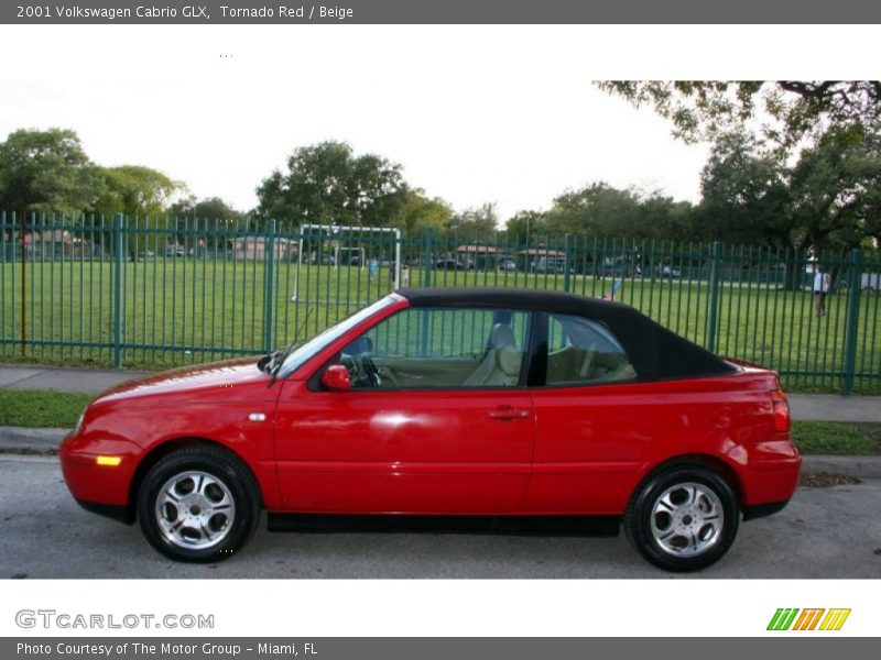 Tornado Red / Beige 2001 Volkswagen Cabrio GLX